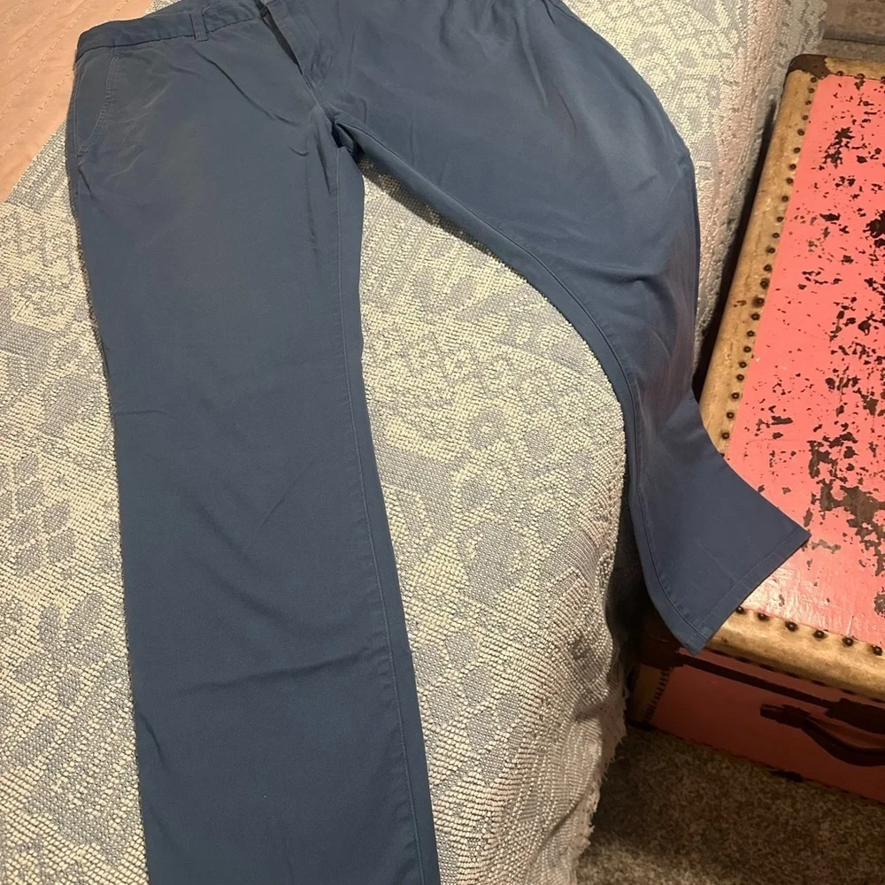 TAYLRD Men’s Navy Tech Chinos Sz 36x30